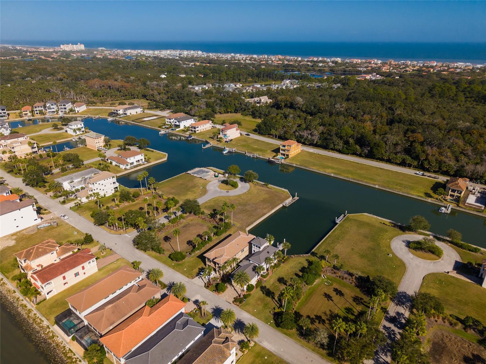 257 YACHT HARBOR DR