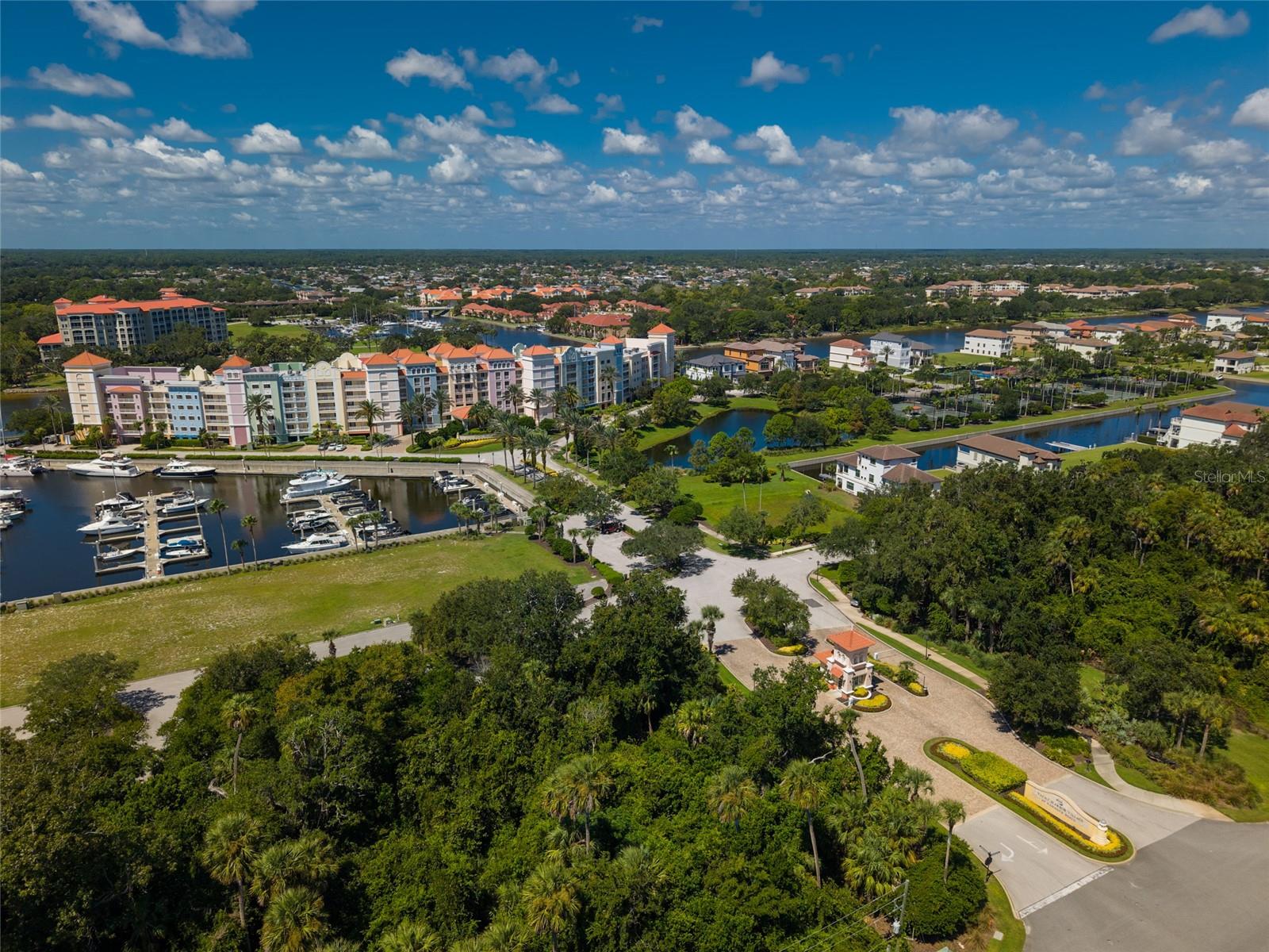 257 YACHT HARBOR DR