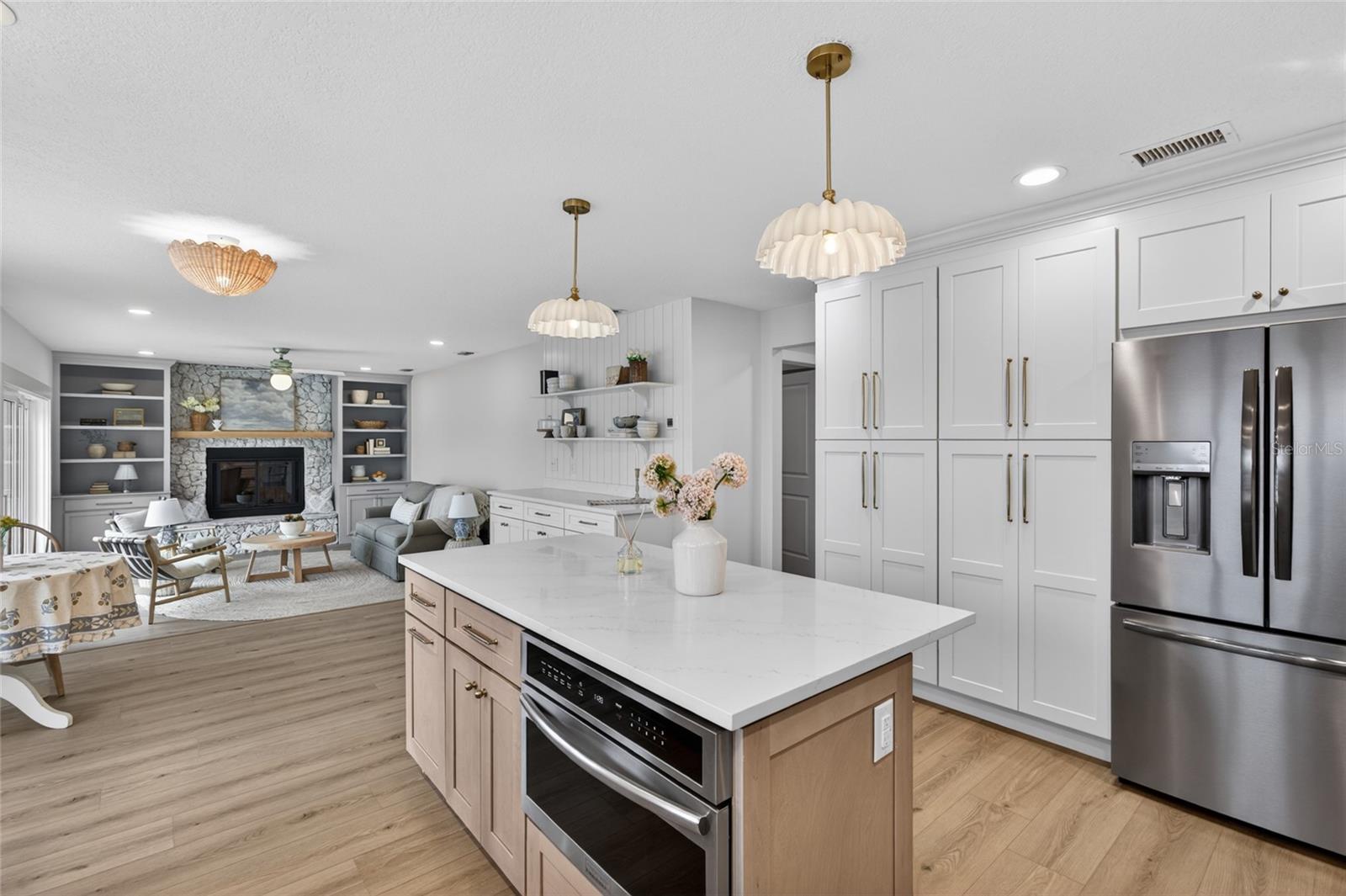 7 CHINOOK CT