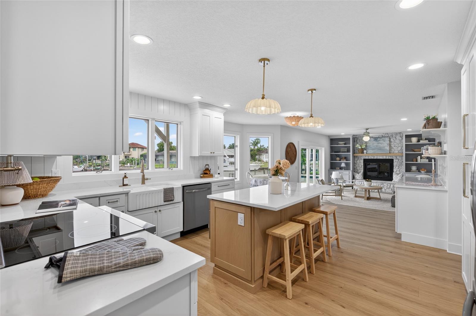 7 CHINOOK CT
