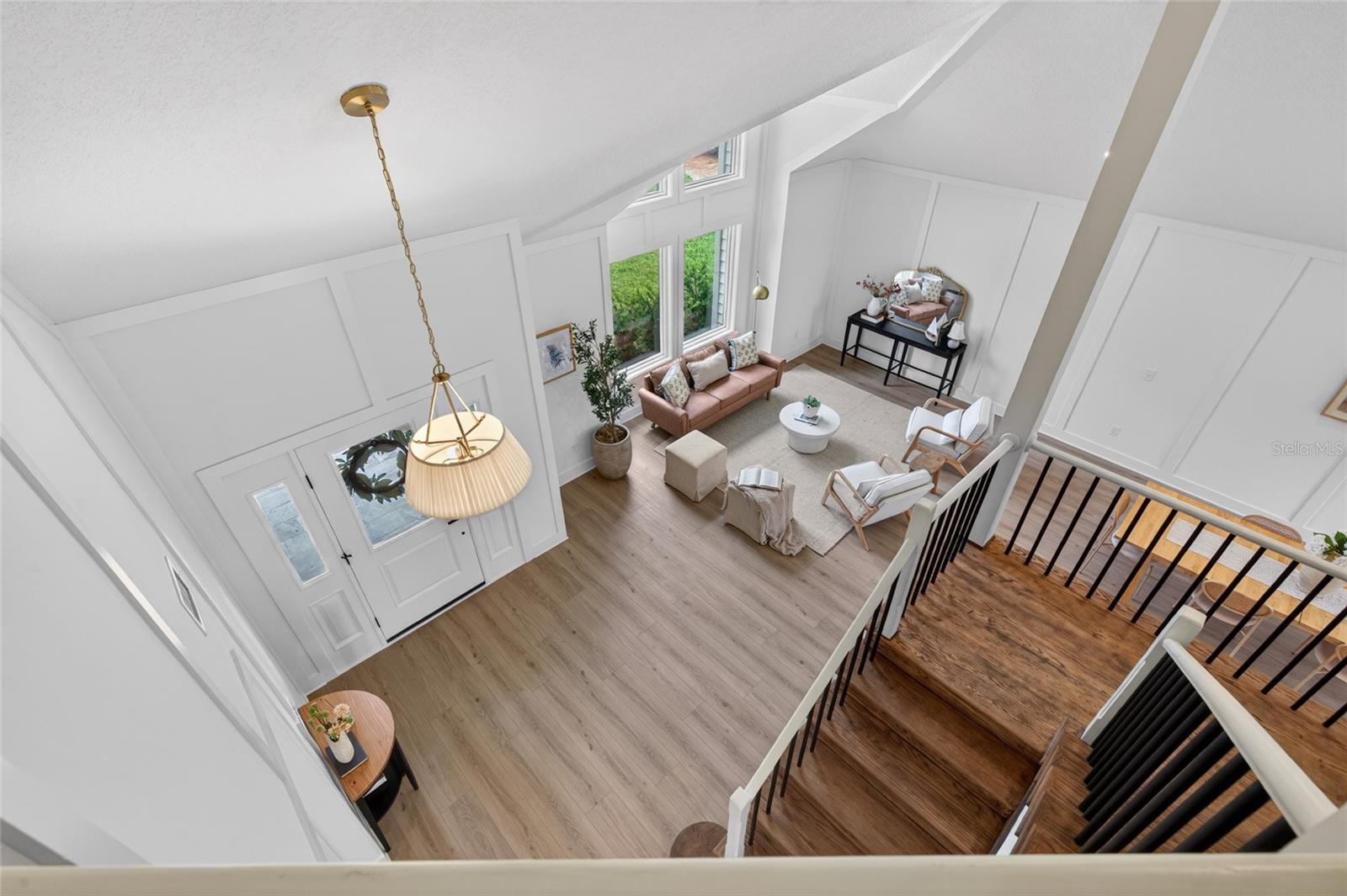 7 CHINOOK CT