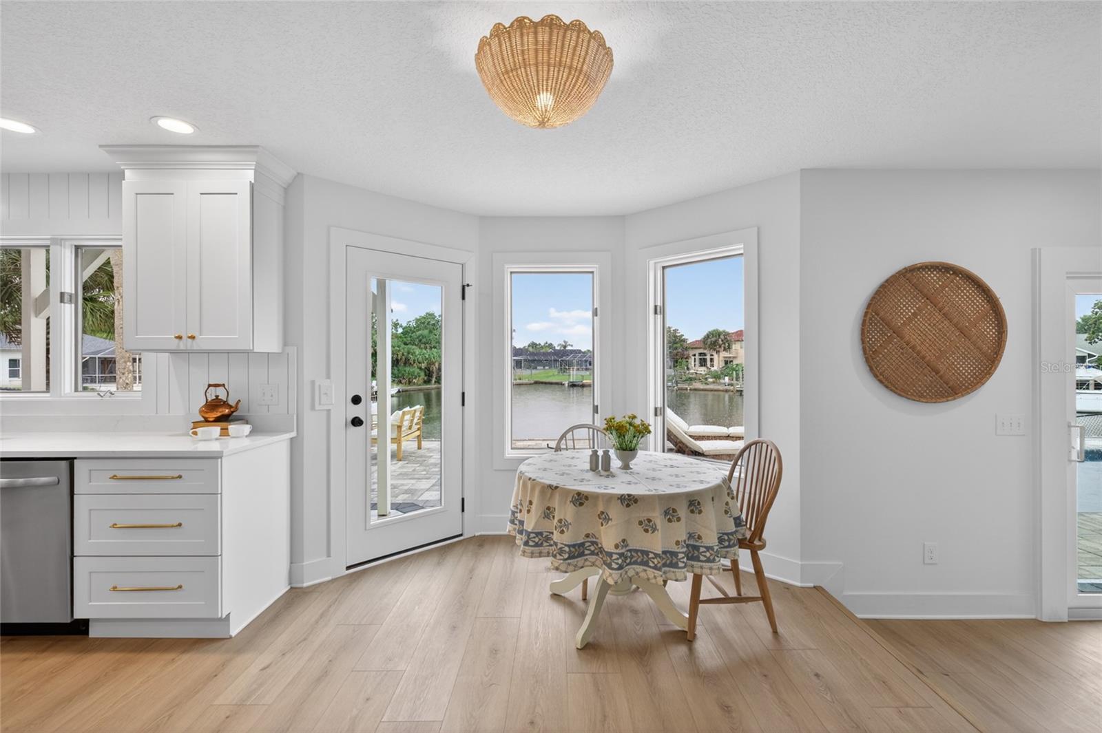 7 CHINOOK CT