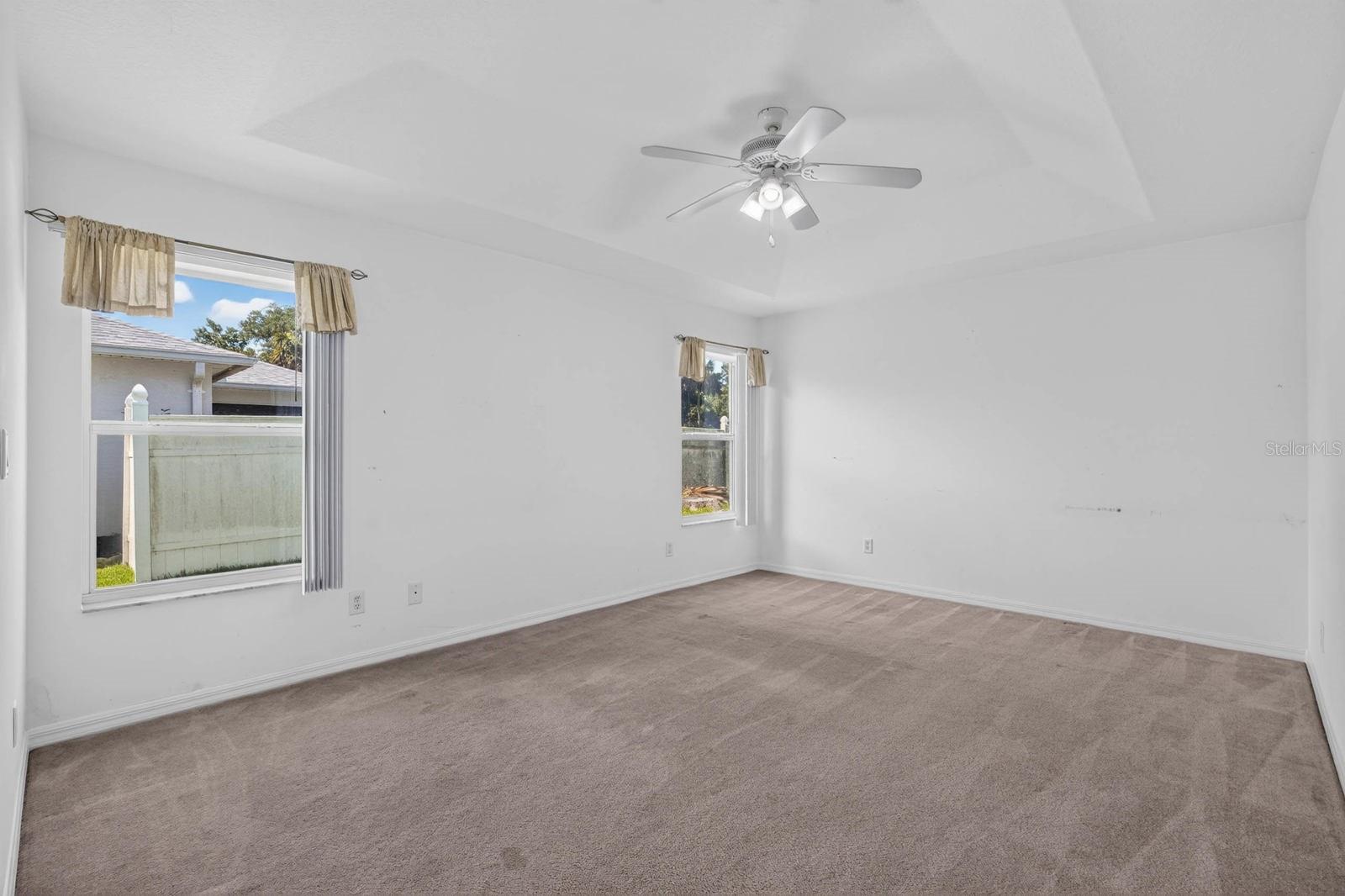 8 PILLORY LN