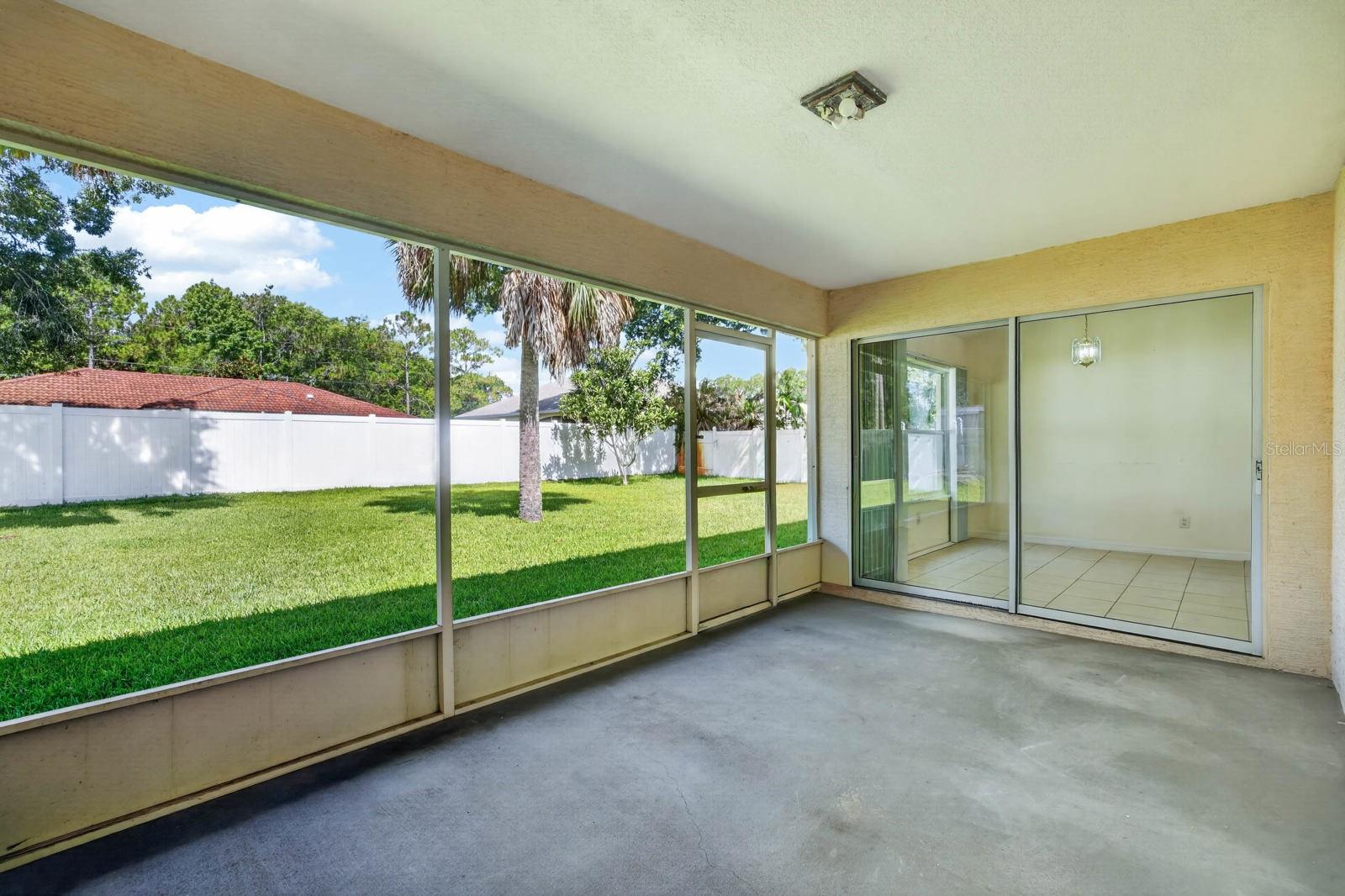 8 PILLORY LN