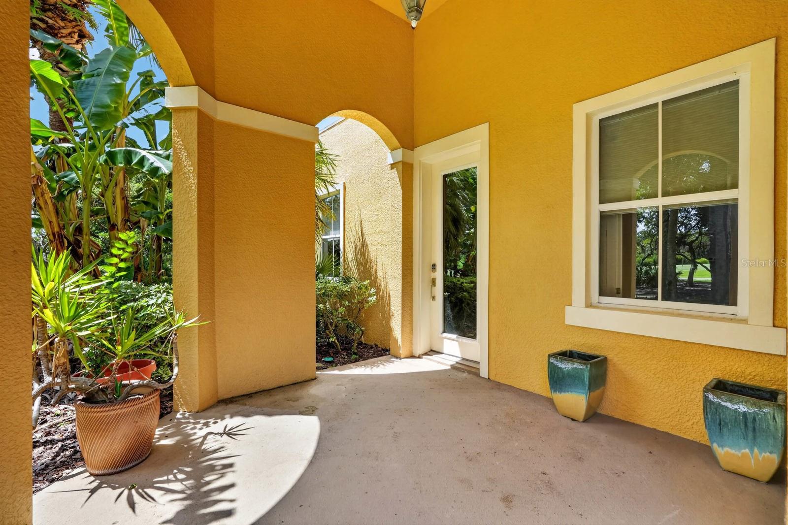 35 CASA BELLA CIR #1201