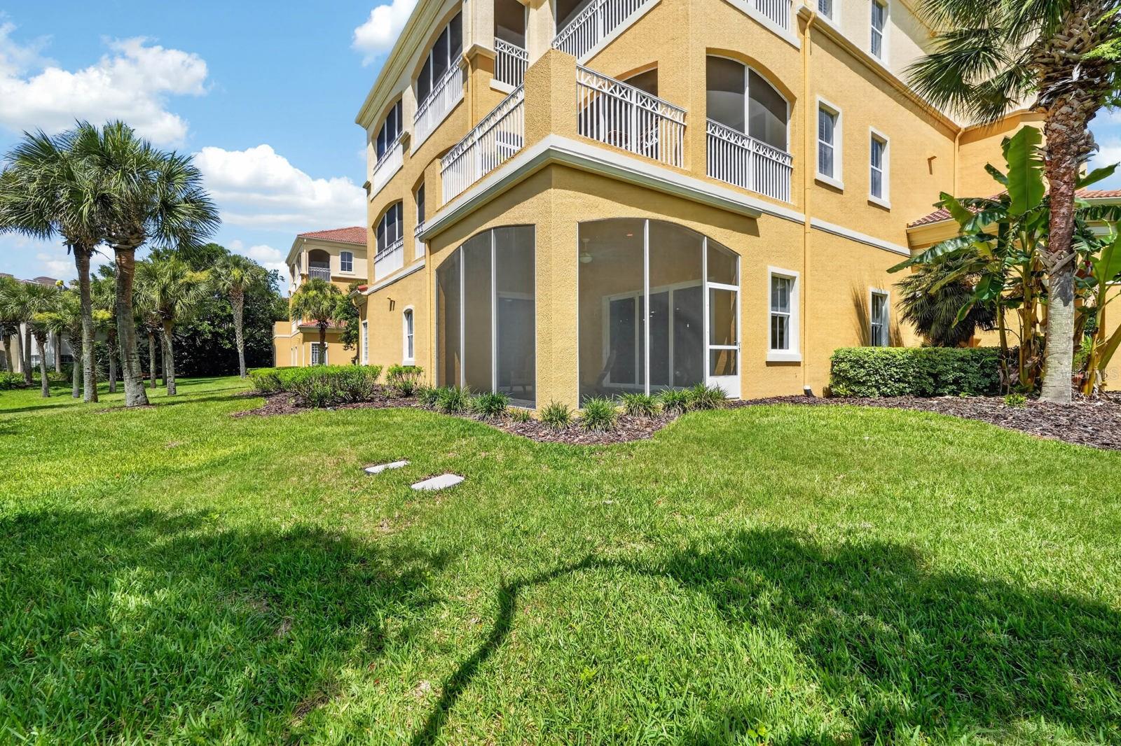 35 CASA BELLA CIR #1201