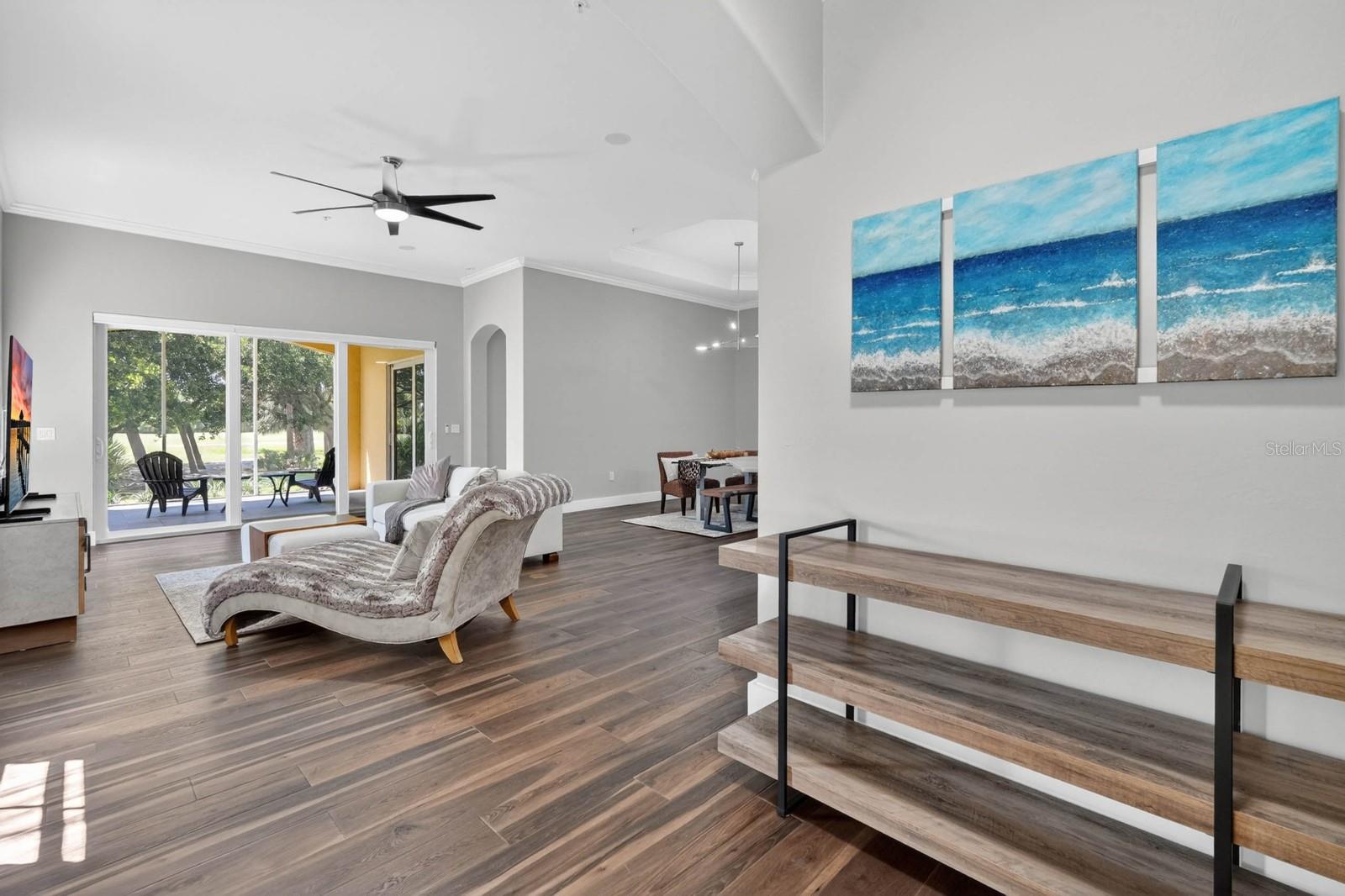 35 CASA BELLA CIR #1201