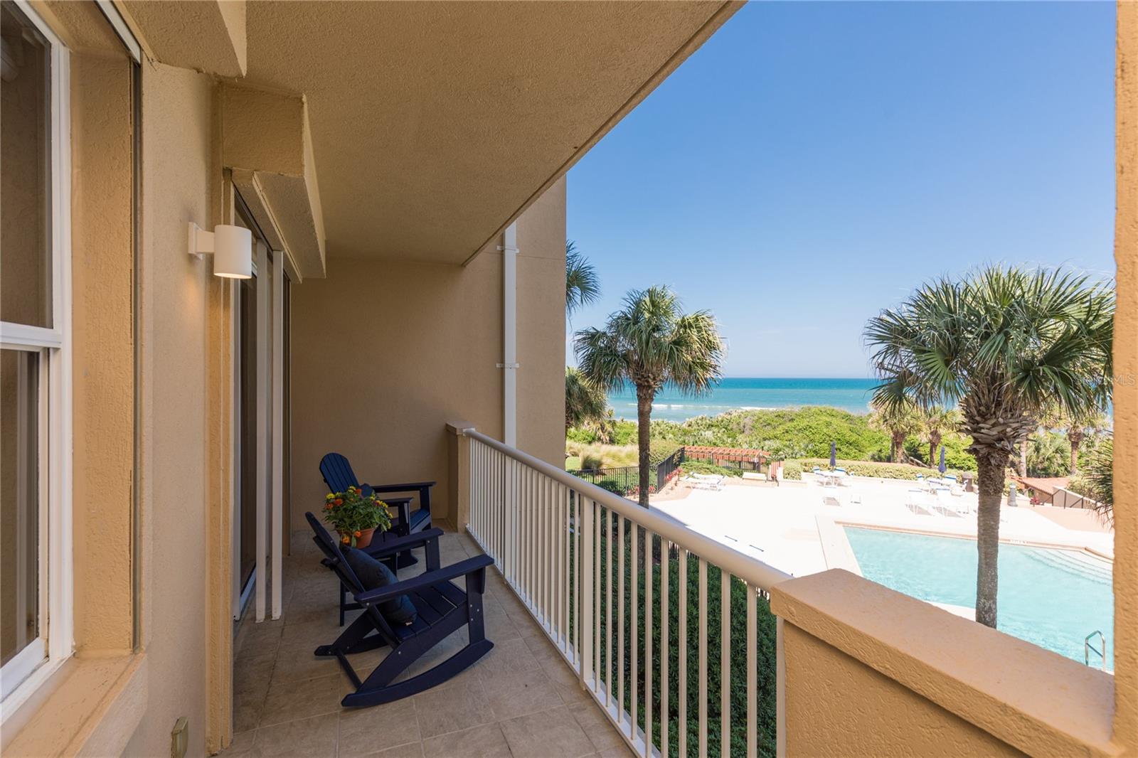 11 AVENUE DE LA MER #1207