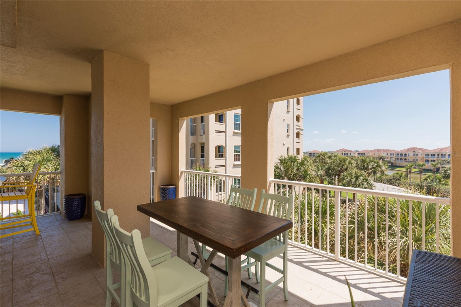 11 AVENUE DE LA MER #1207