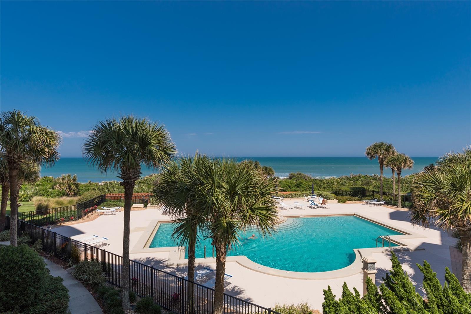 11 AVENUE DE LA MER #1207