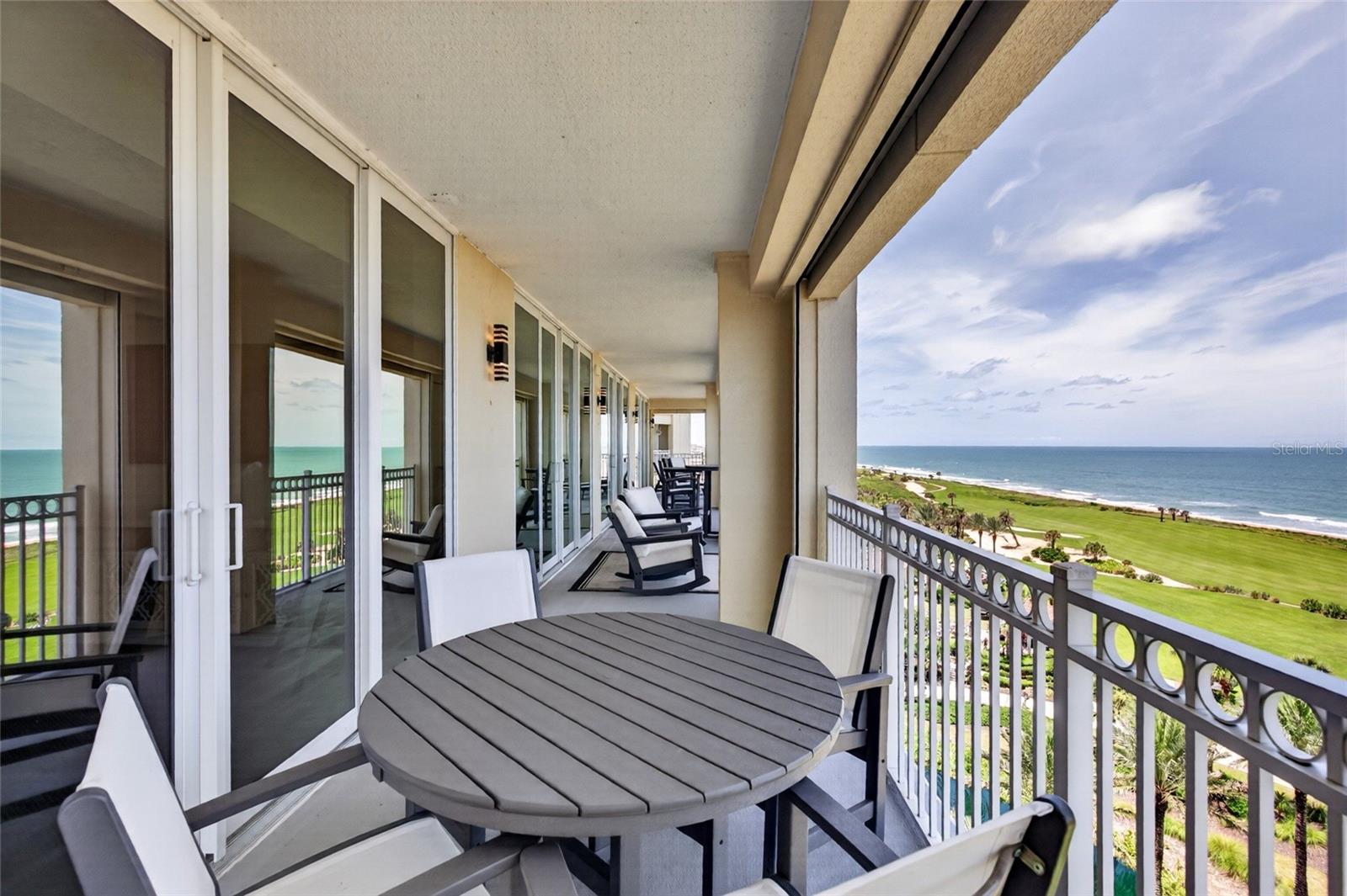 200 OCEAN CREST DR #812