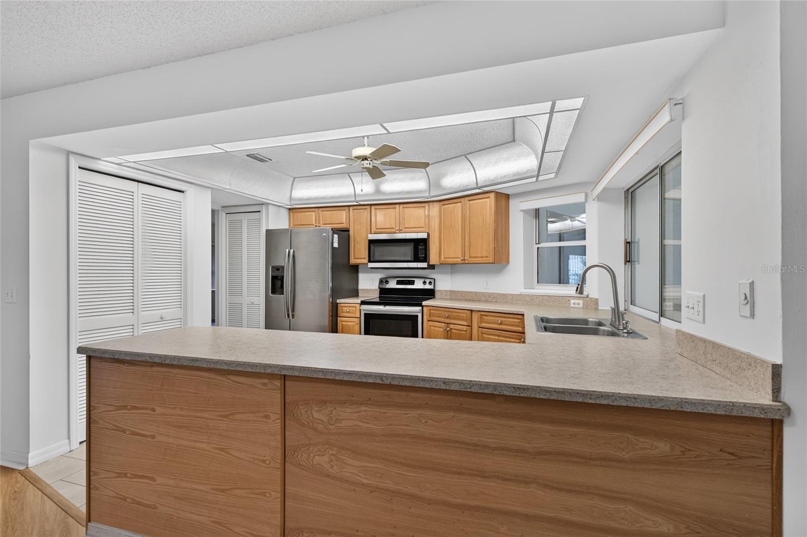 11 WALNUT PL