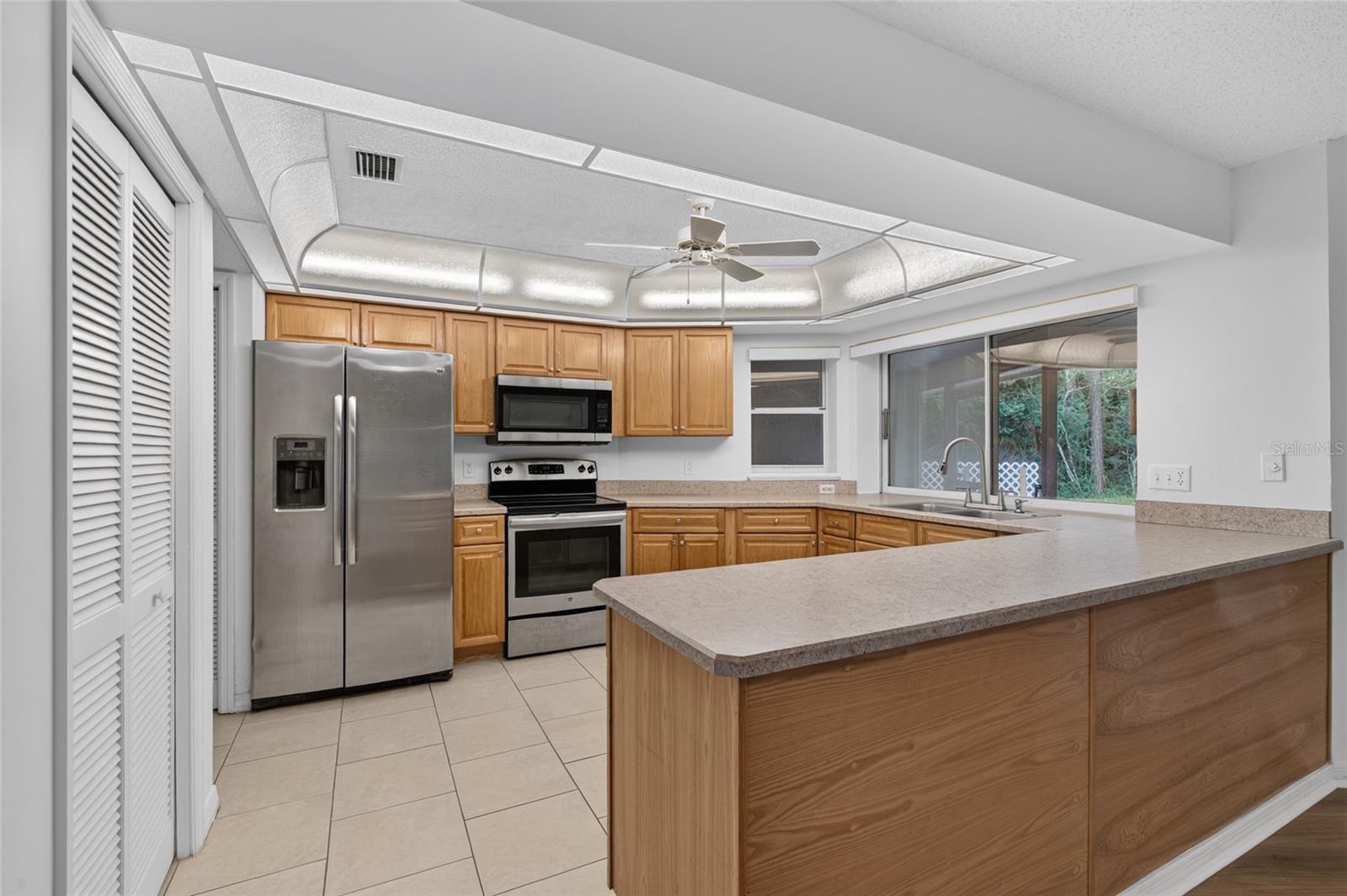 11 WALNUT PL
