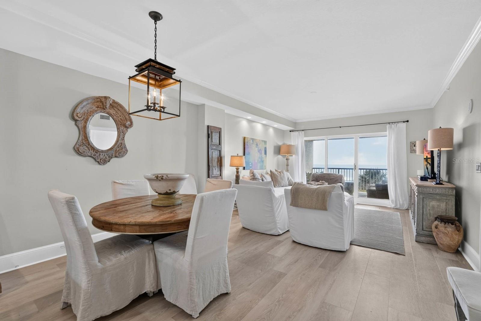 15 AVENUE DE LA MER #2304