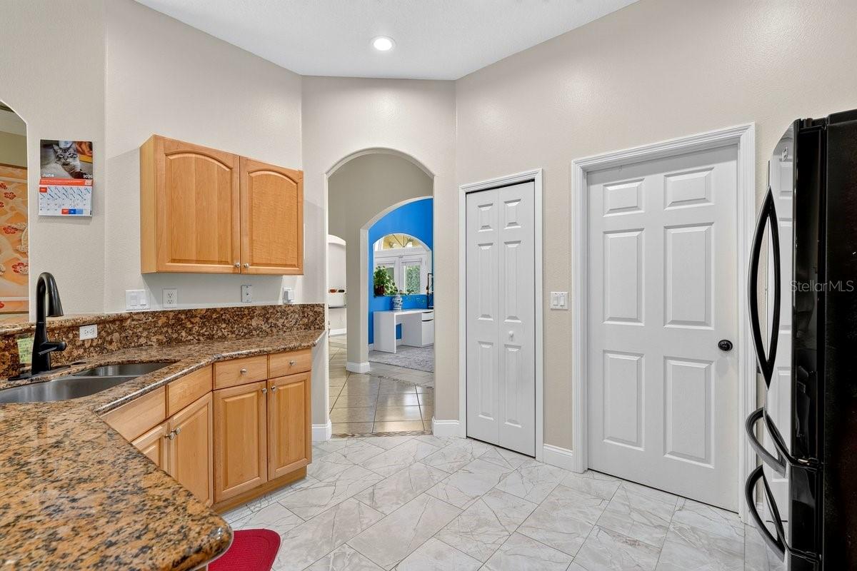 11 ROYAL TERN LN