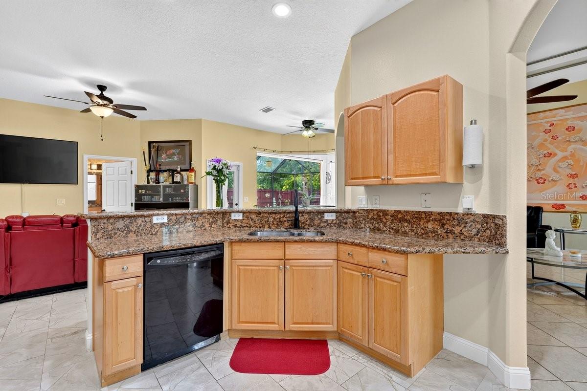 11 ROYAL TERN LN