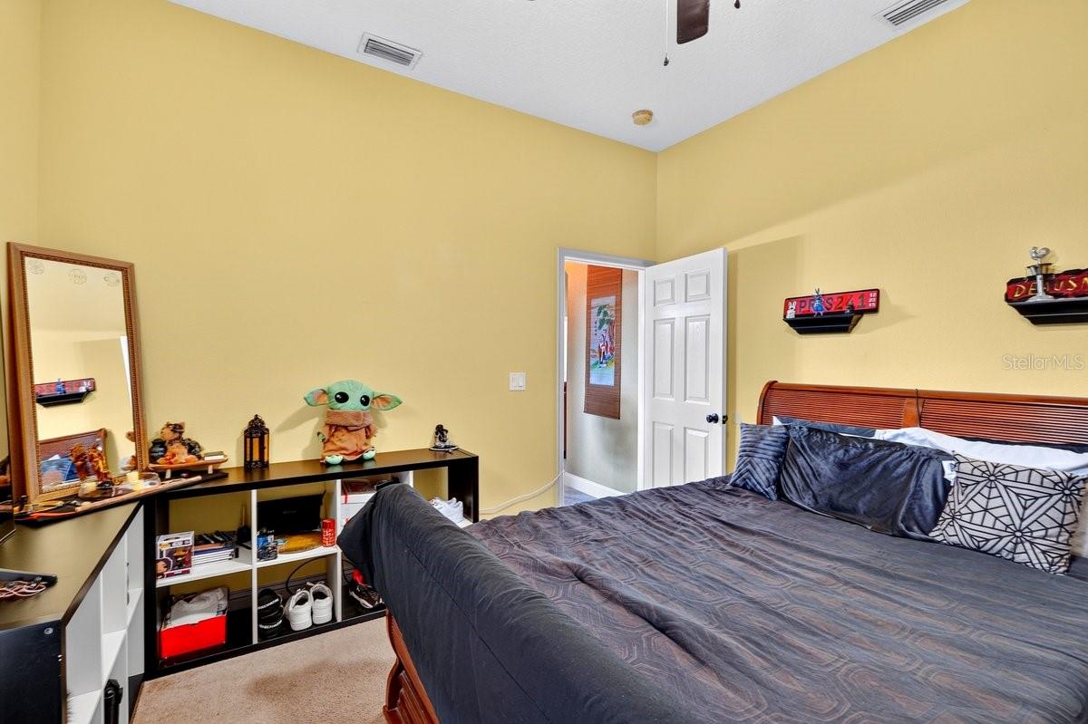 11 ROYAL TERN LN