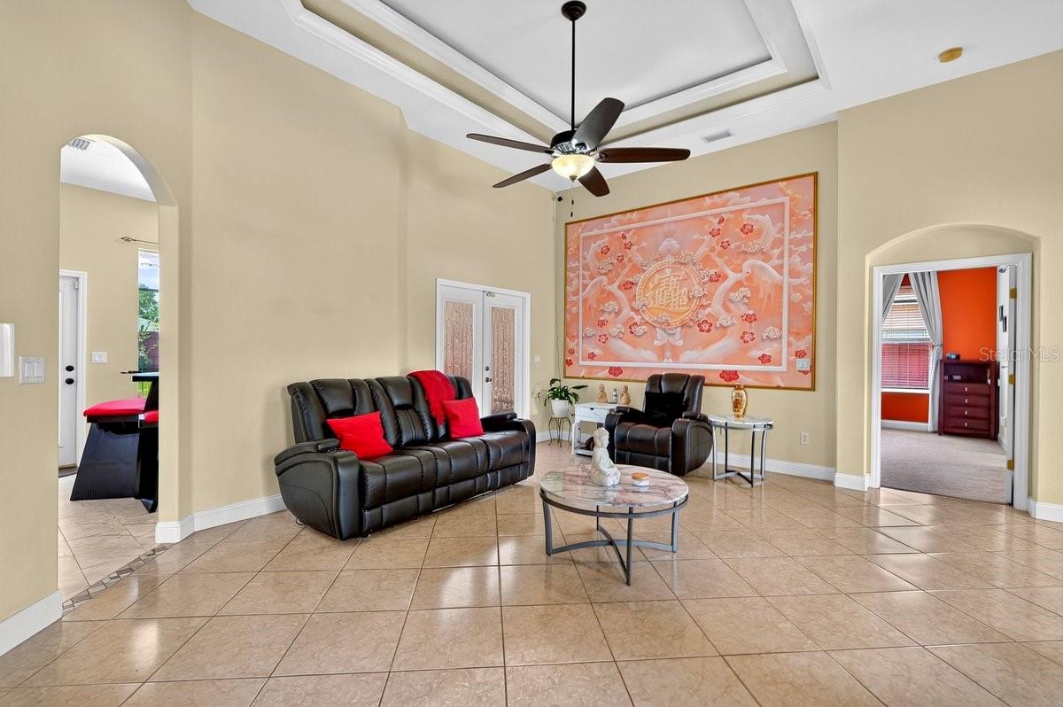 11 ROYAL TERN LN
