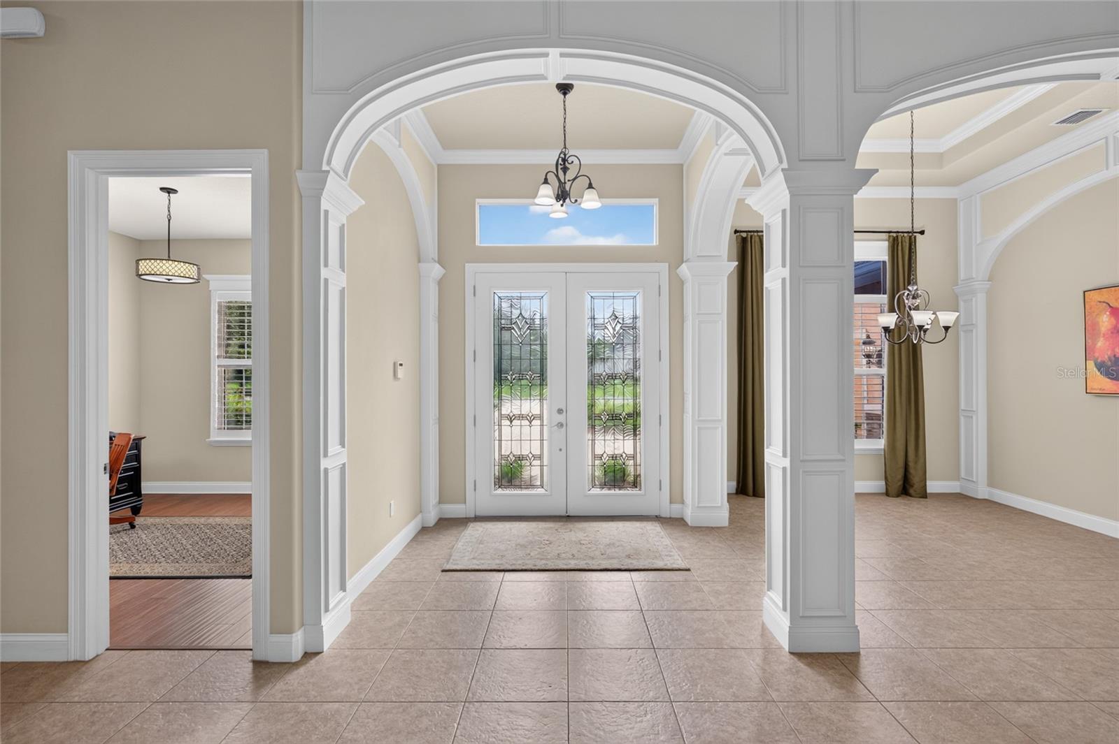 6 SCARLET OAK CIR