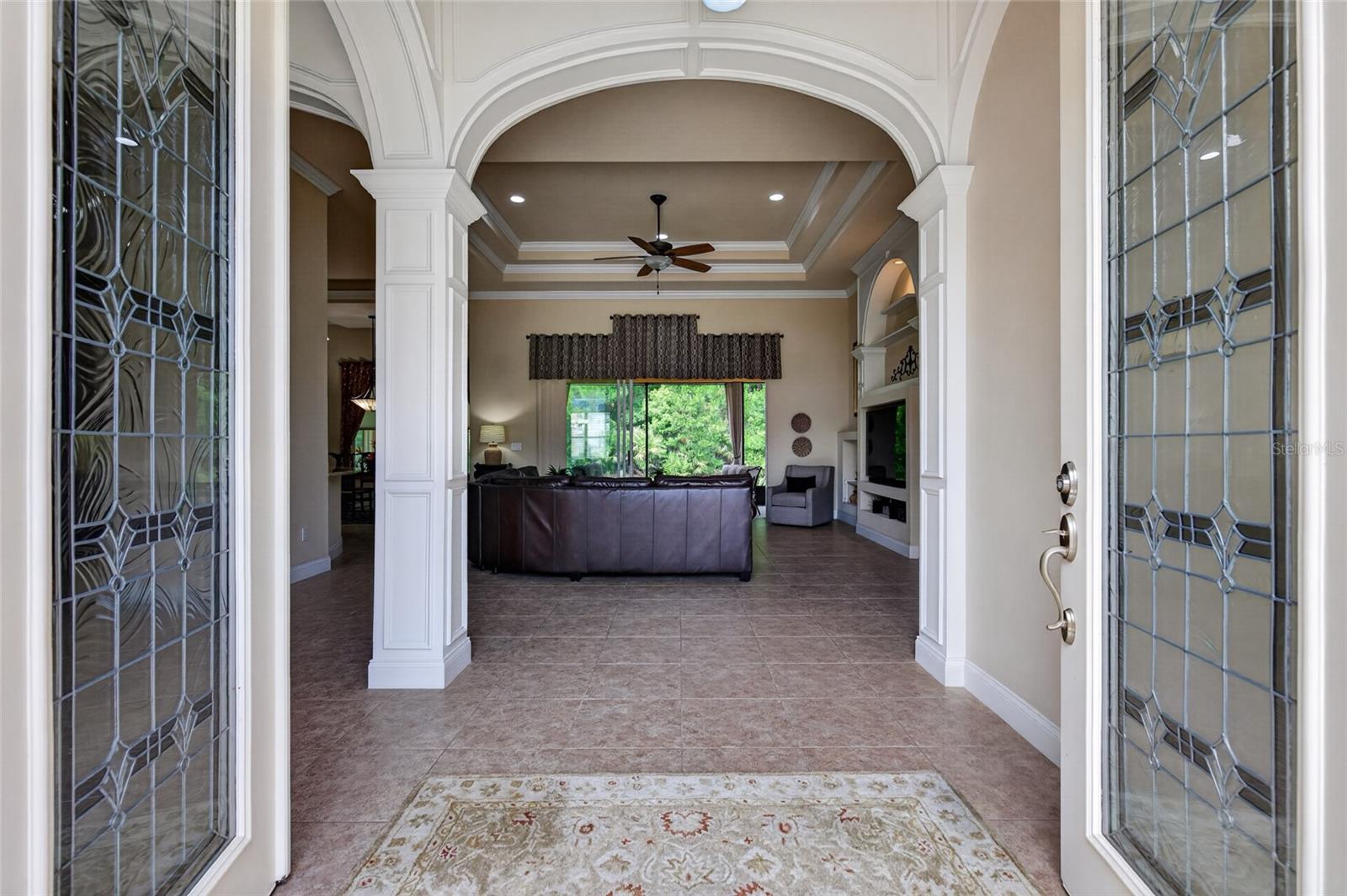 6 SCARLET OAK CIR