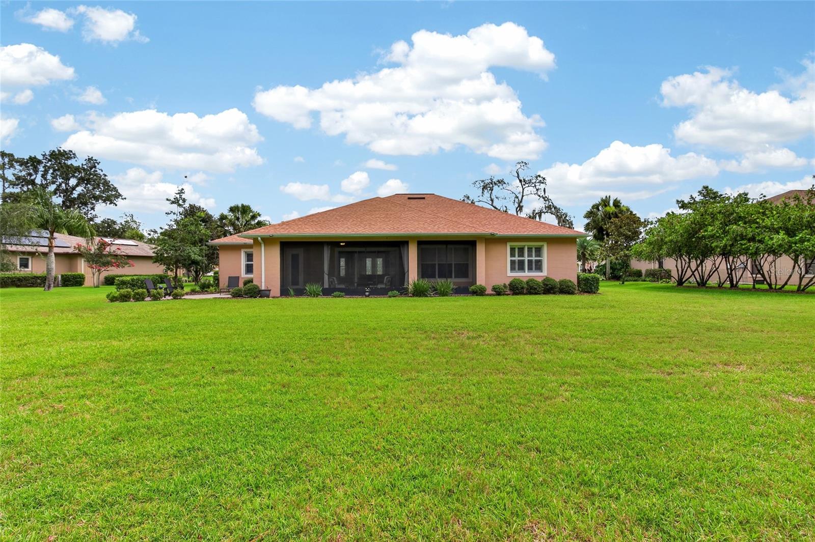 6 SCARLET OAK CIR