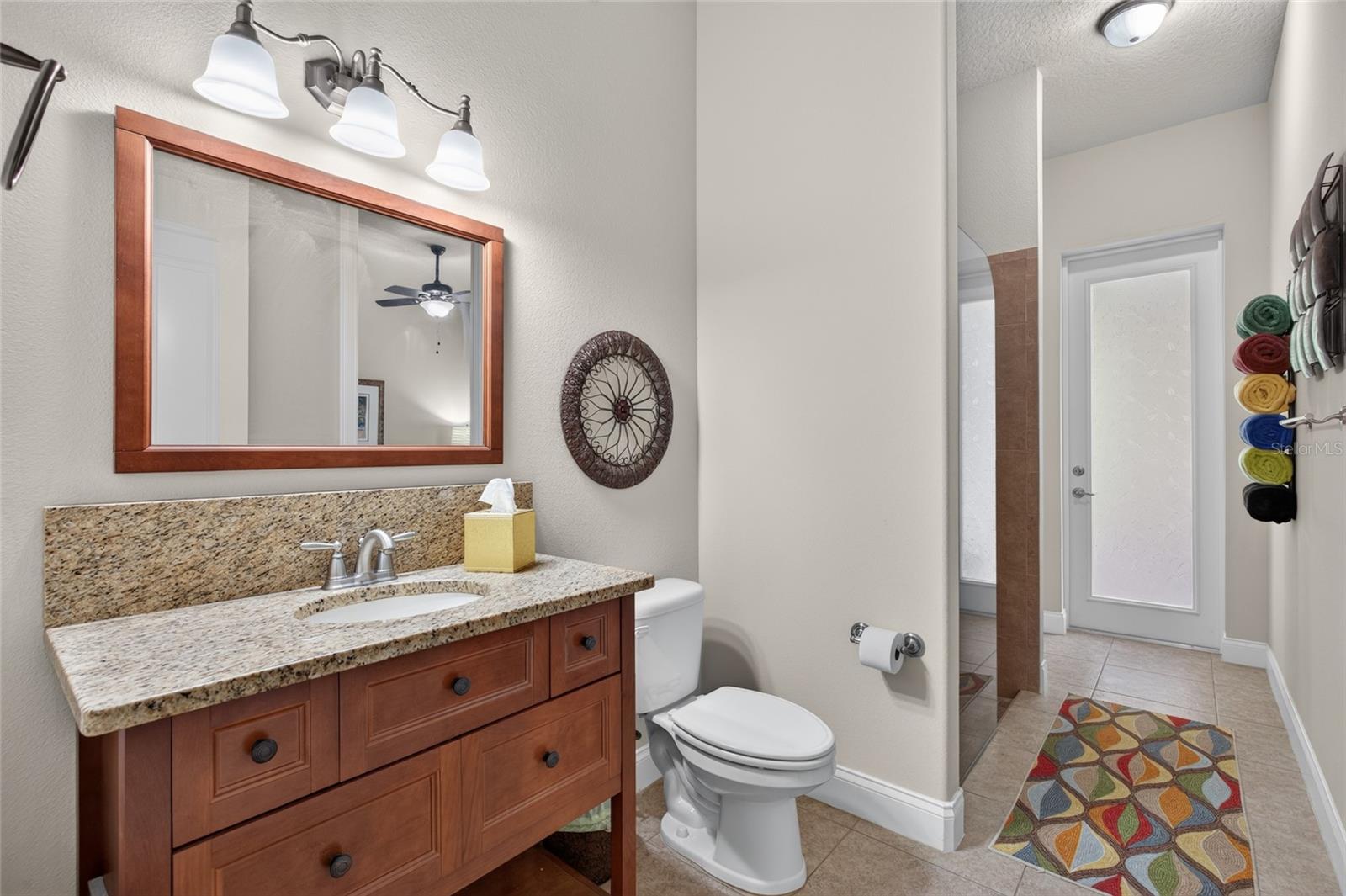 6 SCARLET OAK CIR