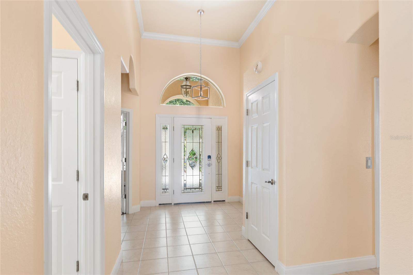 3 VILLAGE VIEW DR