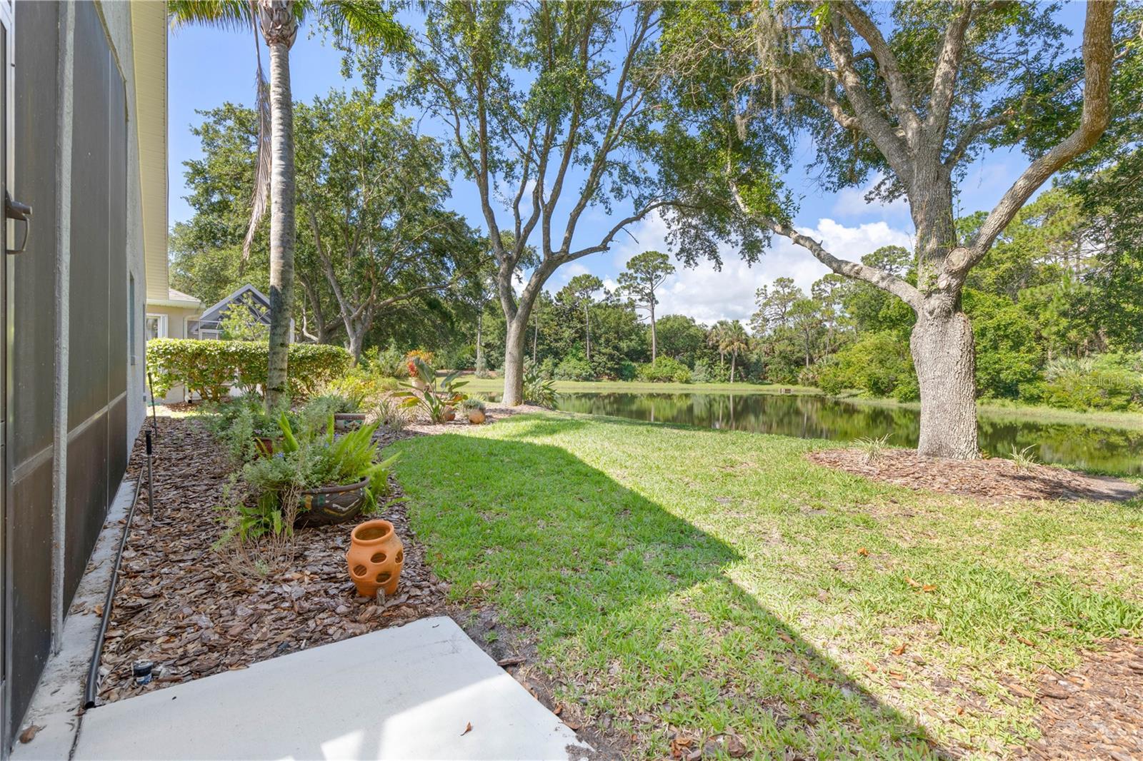 15 TANGLEWOOD CT