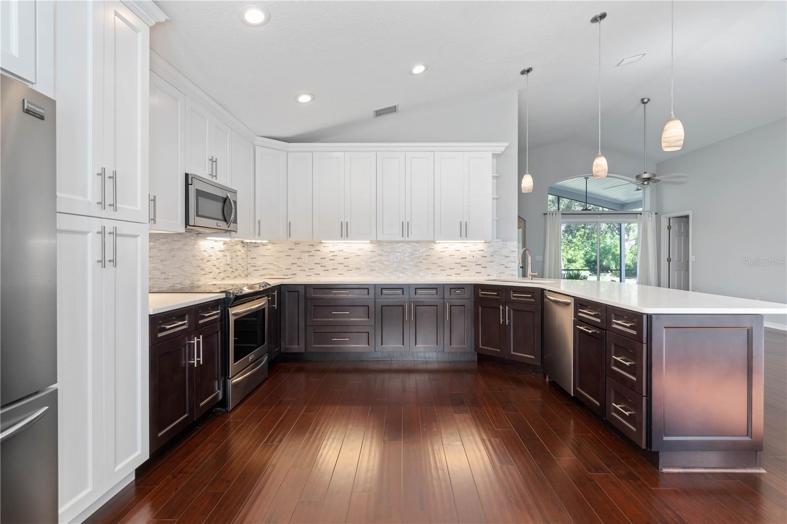 15 TANGLEWOOD CT