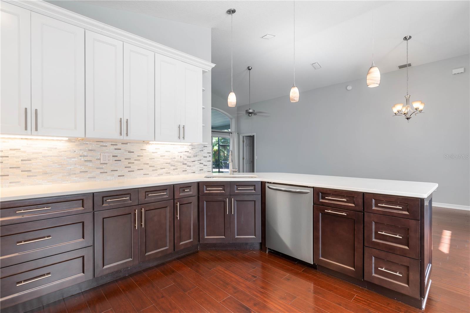15 TANGLEWOOD CT