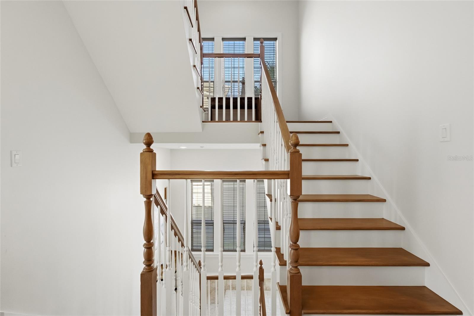29 NORTHSHORE AVE
