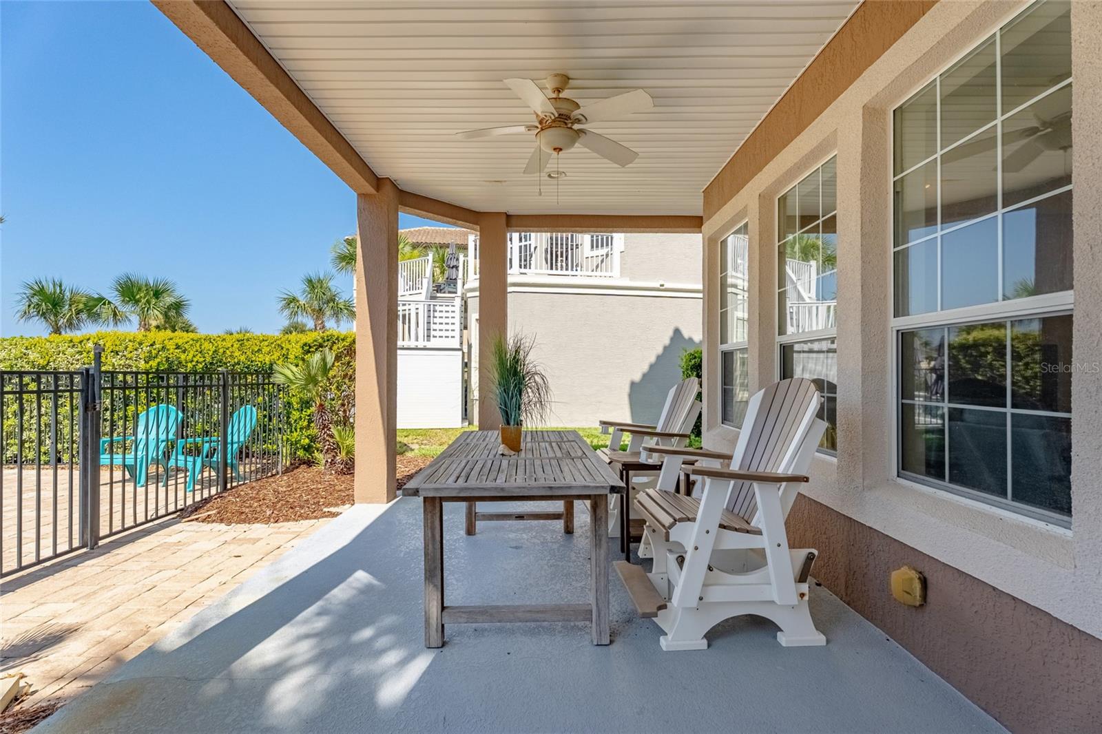 29 NORTHSHORE AVE