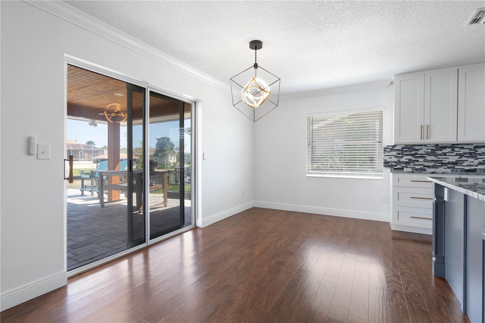 13 FLAMETREE CT
