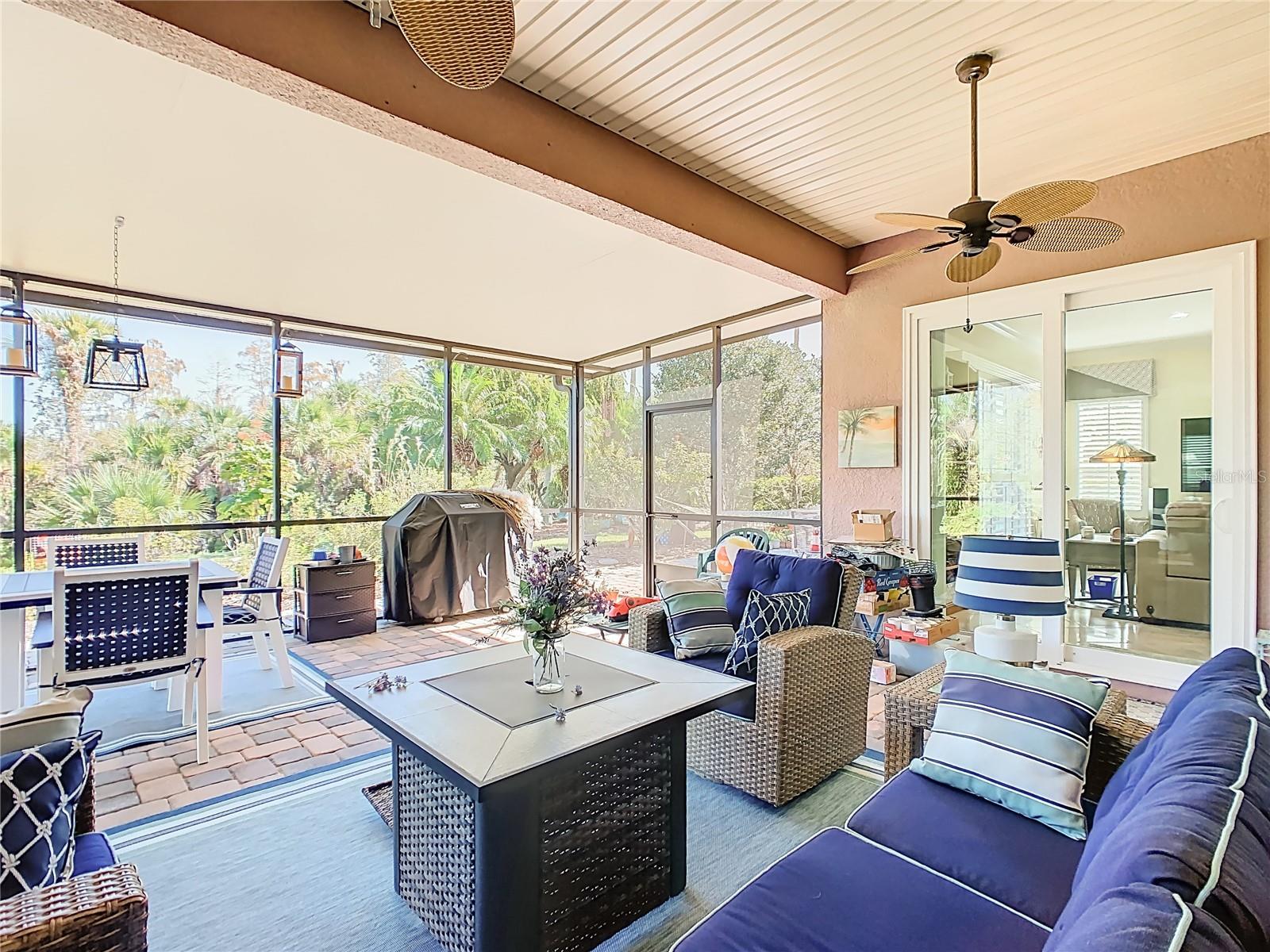 1155 N GLENDORA RD