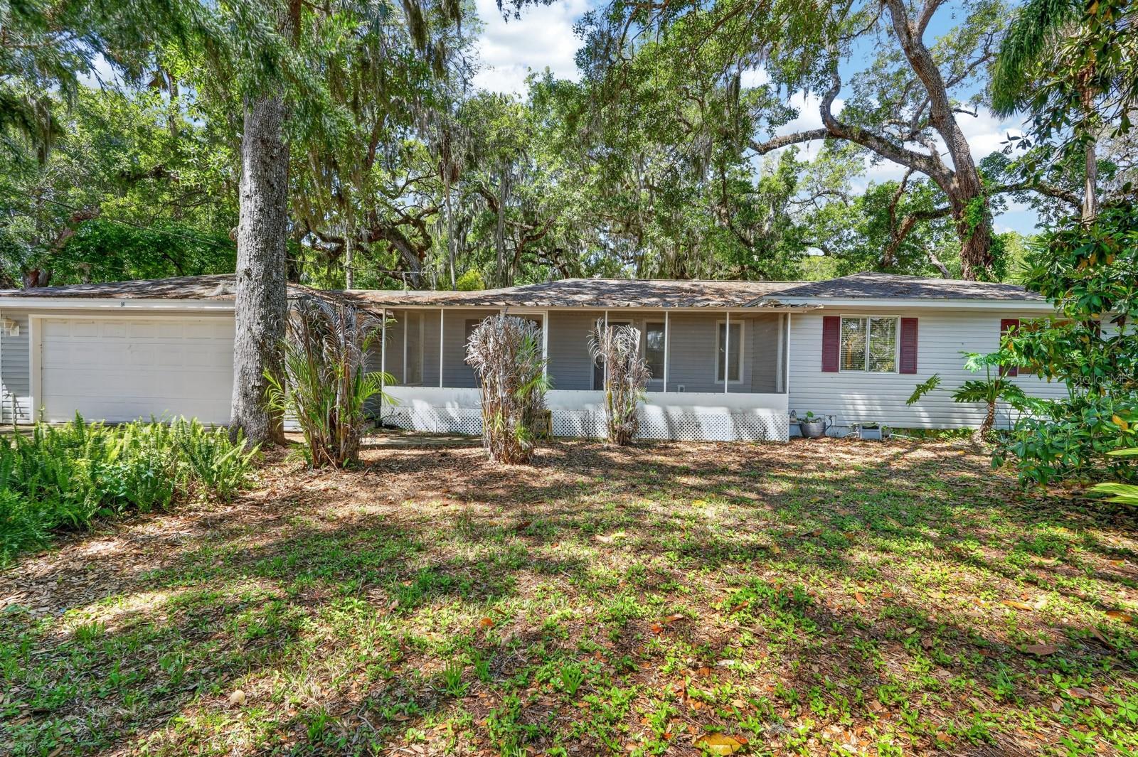 12 DAWSON DR