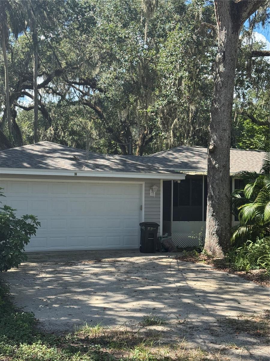 12 DAWSON DR