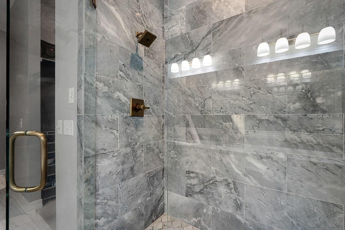 92 LAGARE ST