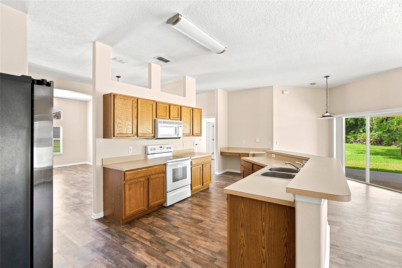 103 WOODSIDE DR