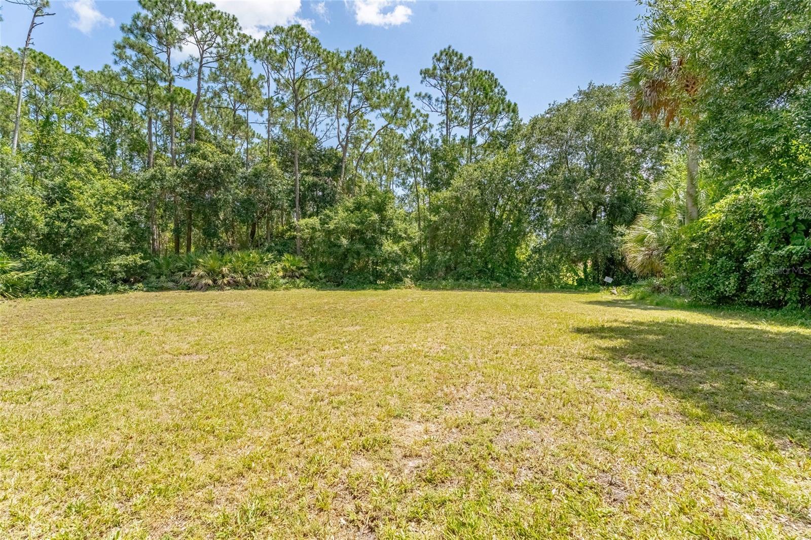 103 WOODSIDE DR