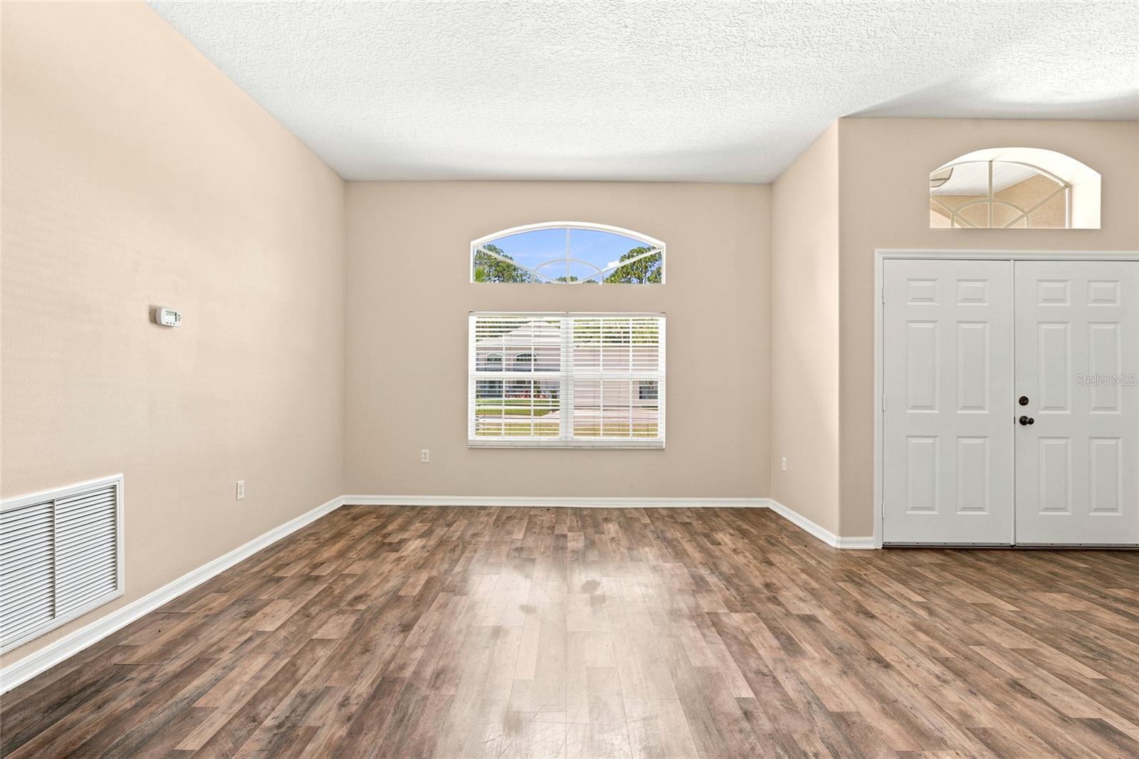 103 WOODSIDE DR