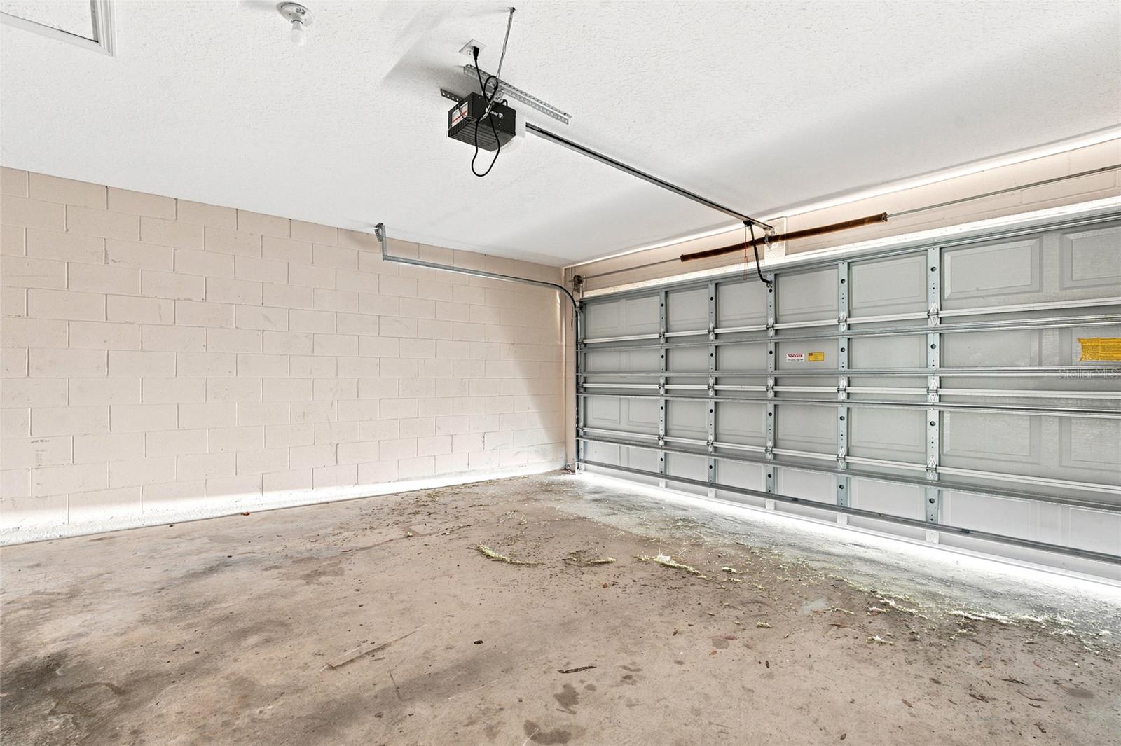 103 WOODSIDE DR