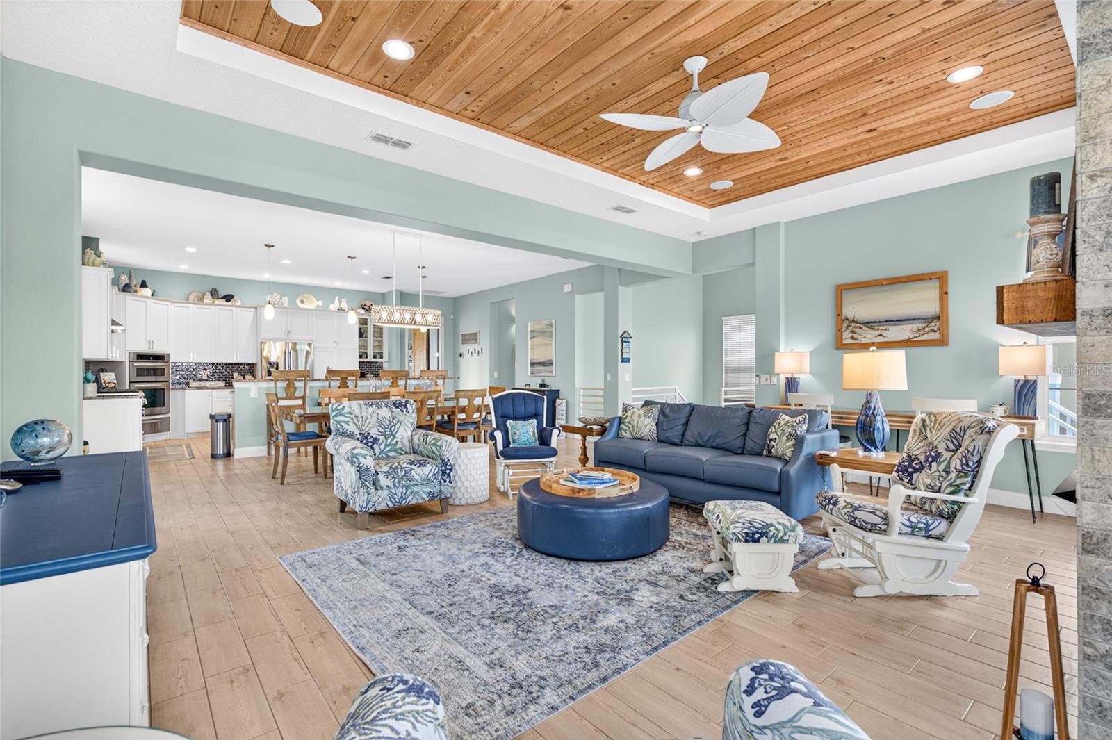 550 CINNAMON BEACH LN