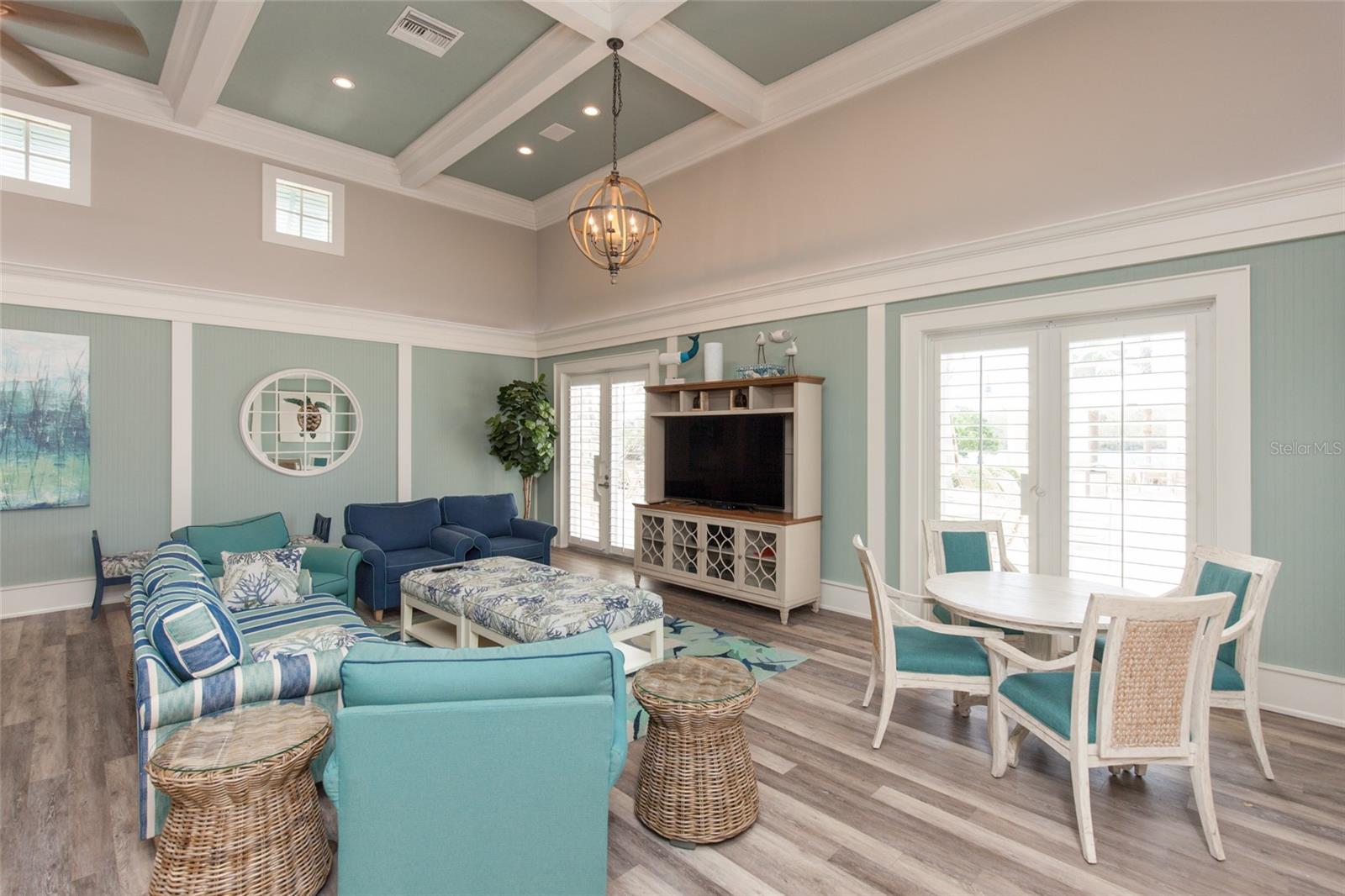 550 CINNAMON BEACH LN