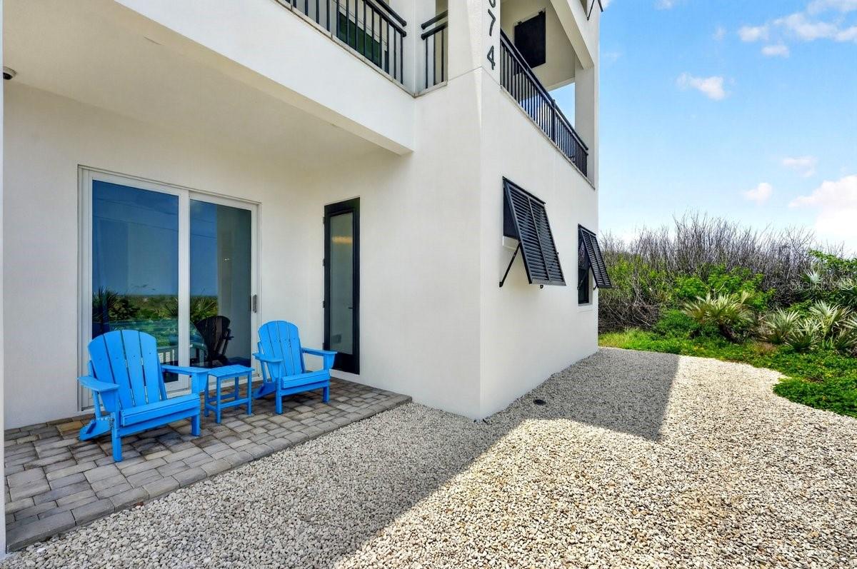 2574 S OCEAN SHORE BLVD
