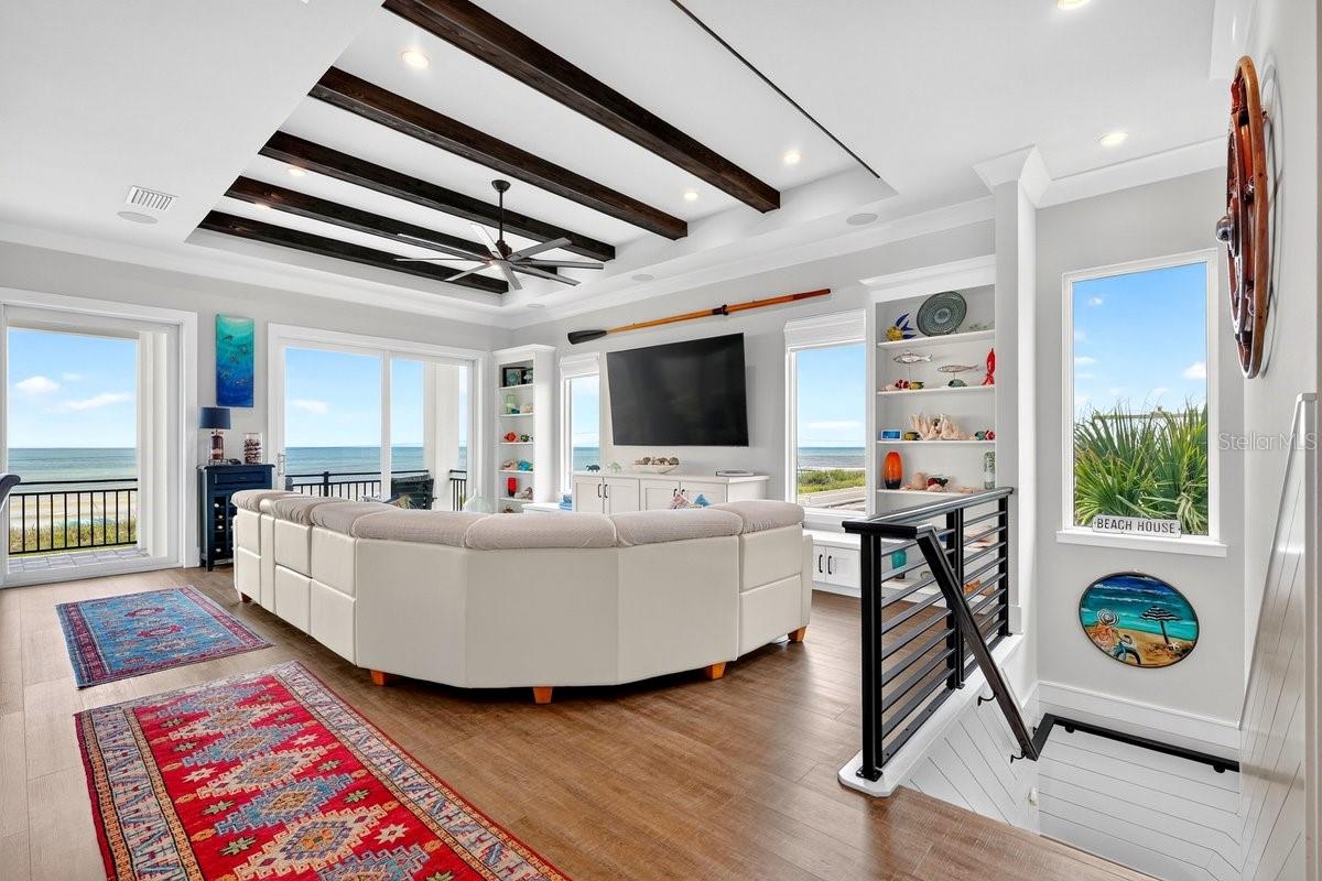 2574 S OCEAN SHORE BLVD