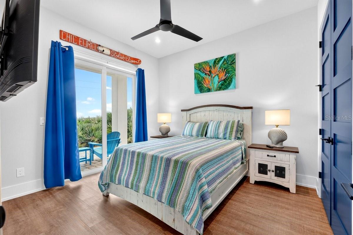 2574 S OCEAN SHORE BLVD