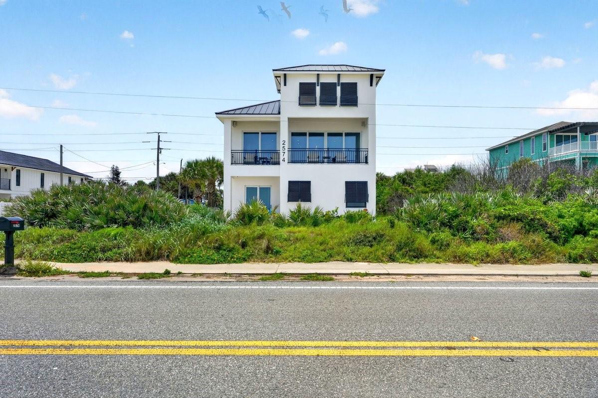 2574 S OCEAN SHORE BLVD