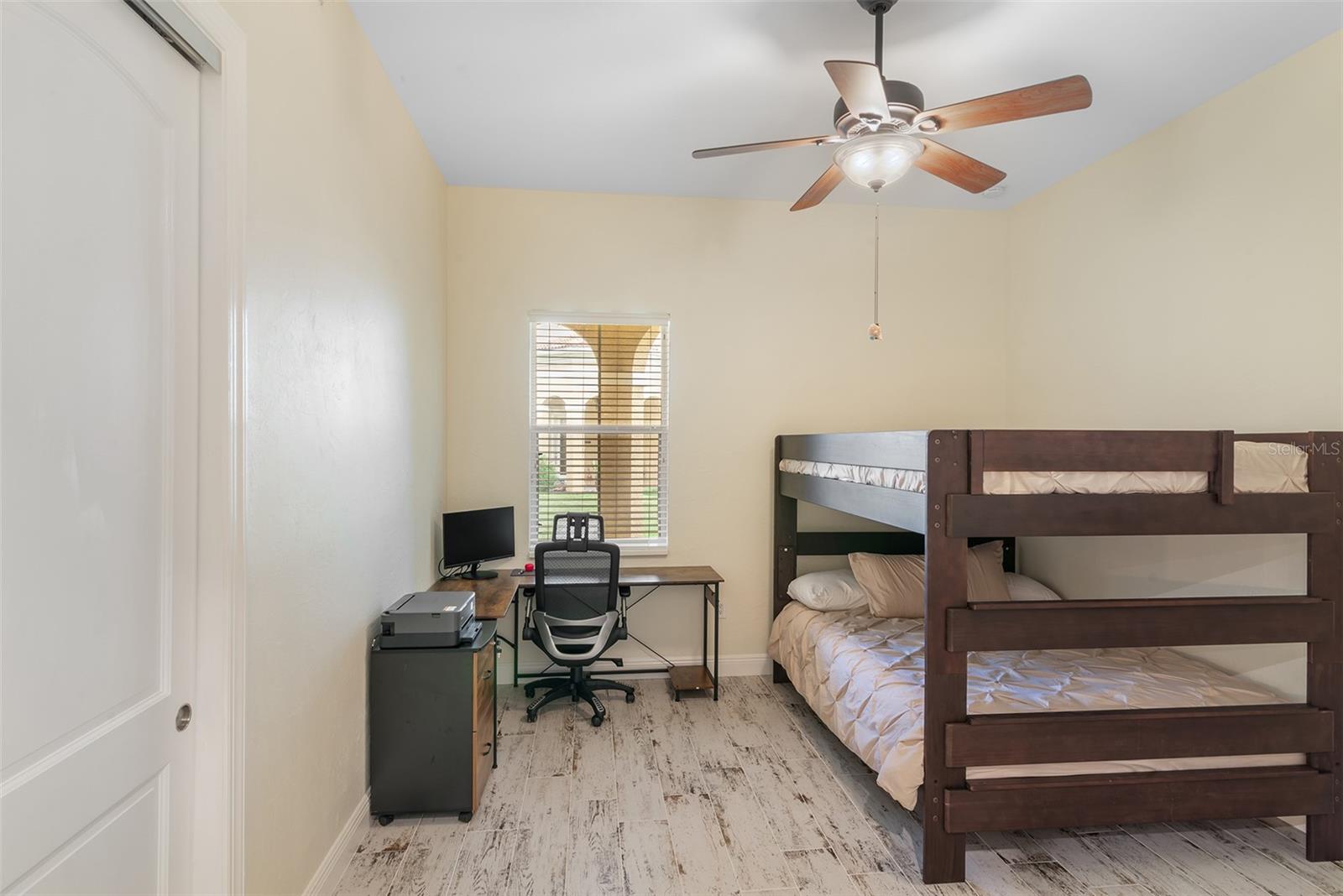 120 AVENUE DE LA MER #1501