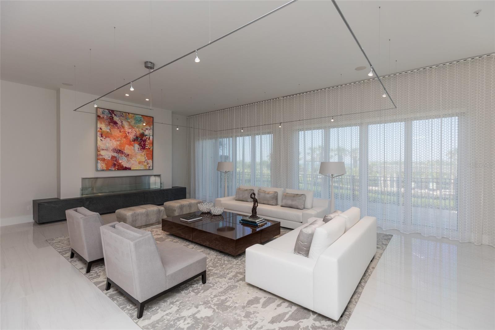 28 PORTO MAR #104