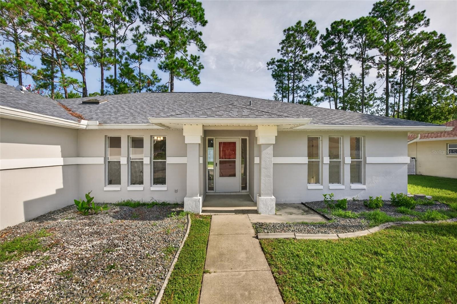3 POINT PLEASANT DR